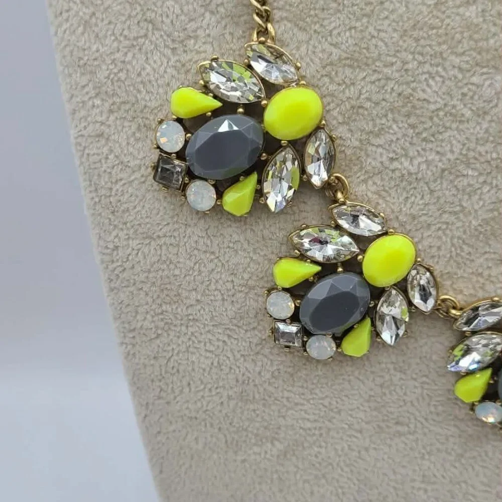 J Crew Factory Gray Yellow Resin Clear Crystal Statement Necklace NWT! NEW!
